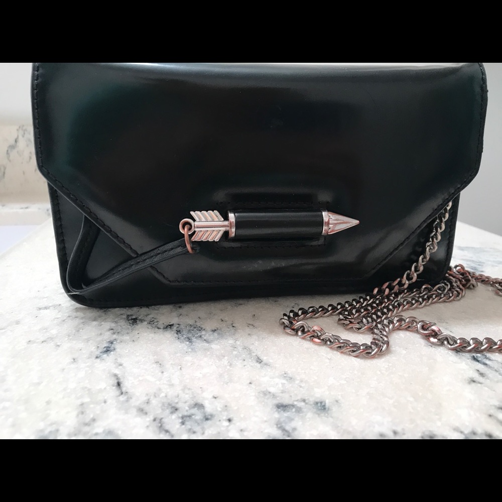 Mackage Zoe small crossbody FINAL SALE